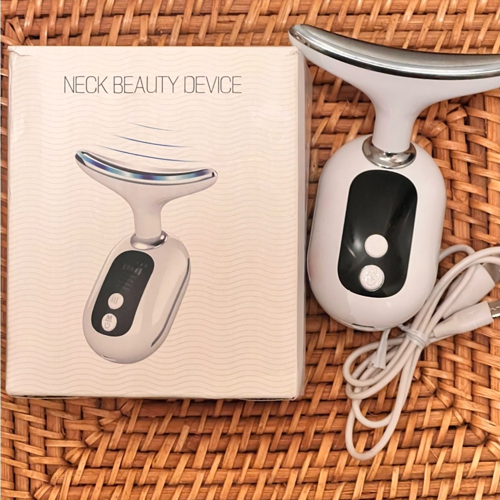 Neck Beauty Device - White and Black